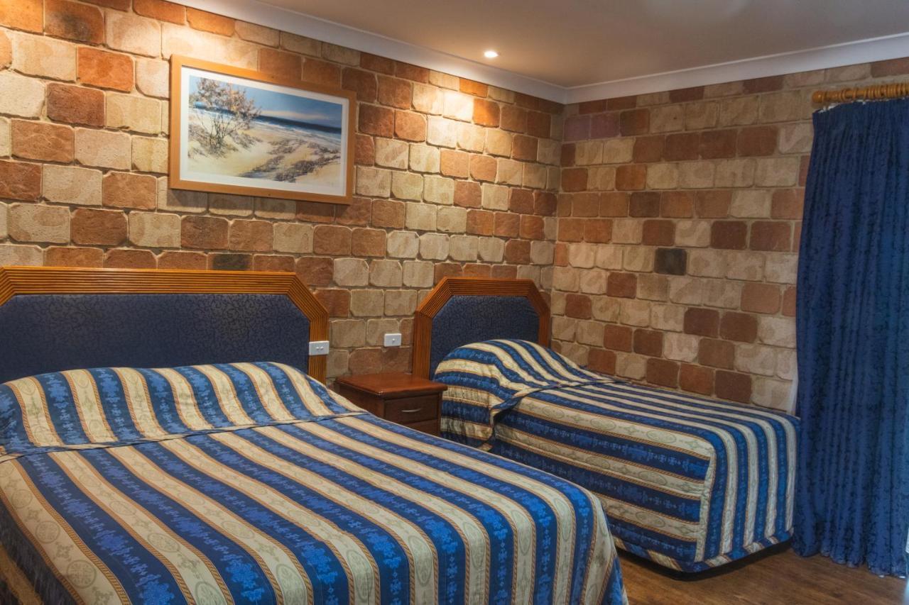 Golfers Inn 滕特菲尔德 外观 照片
