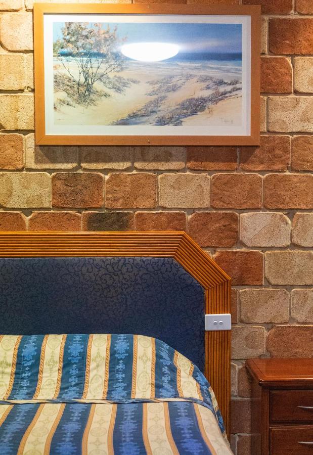 Golfers Inn 滕特菲尔德 外观 照片